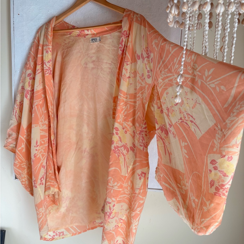 Spell & The Gypsy Collective Tahitian Moon silk kimono.